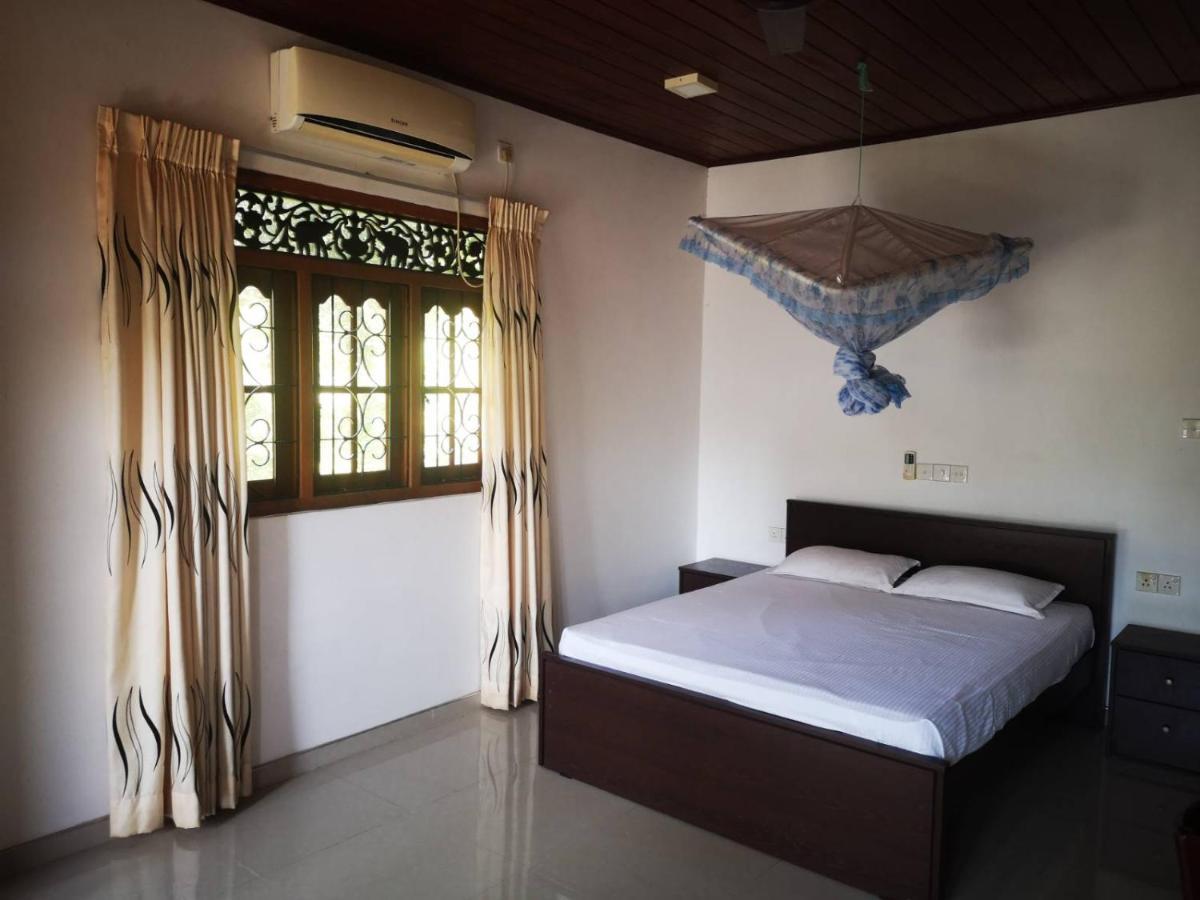 Sithu Guesthouse Bentota Buitenkant foto